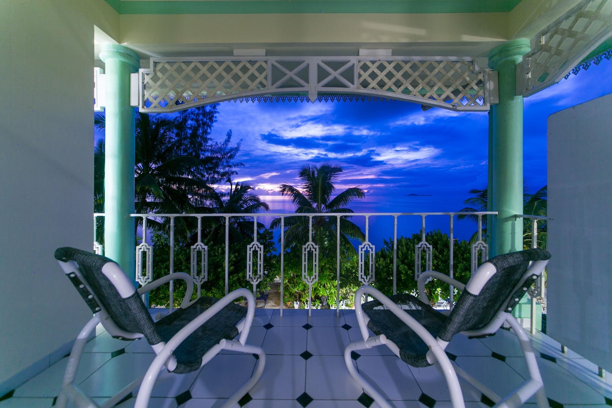 Palm Beach Hotel Grand Anse  Exterior foto