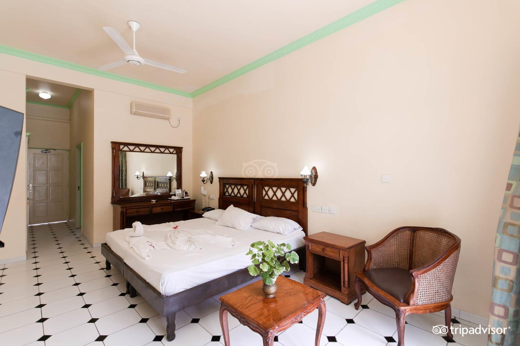 Palm Beach Hotel Grand Anse  Exterior foto