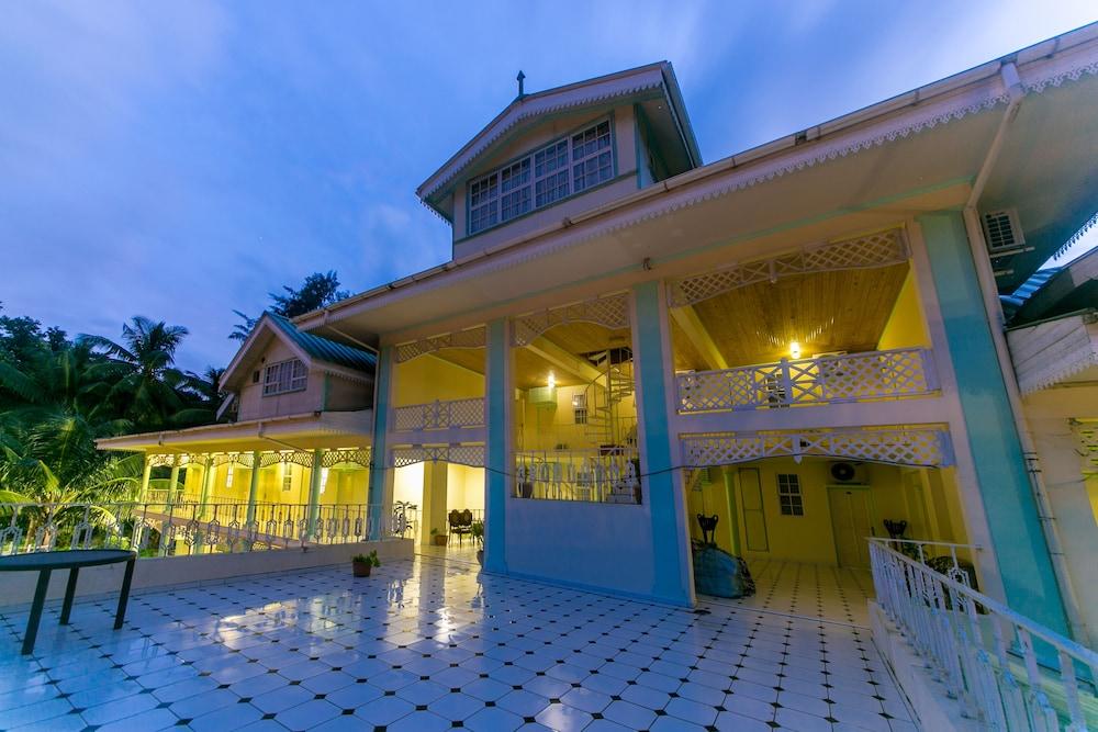 Palm Beach Hotel Grand Anse  Exterior foto