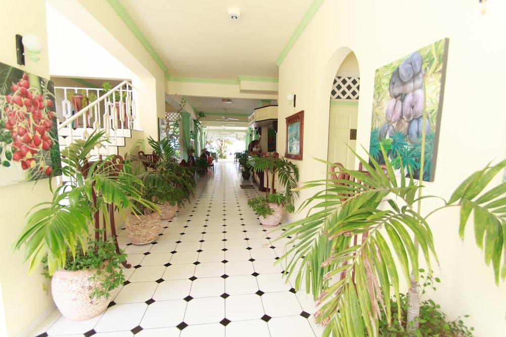 Palm Beach Hotel Grand Anse  Exterior foto