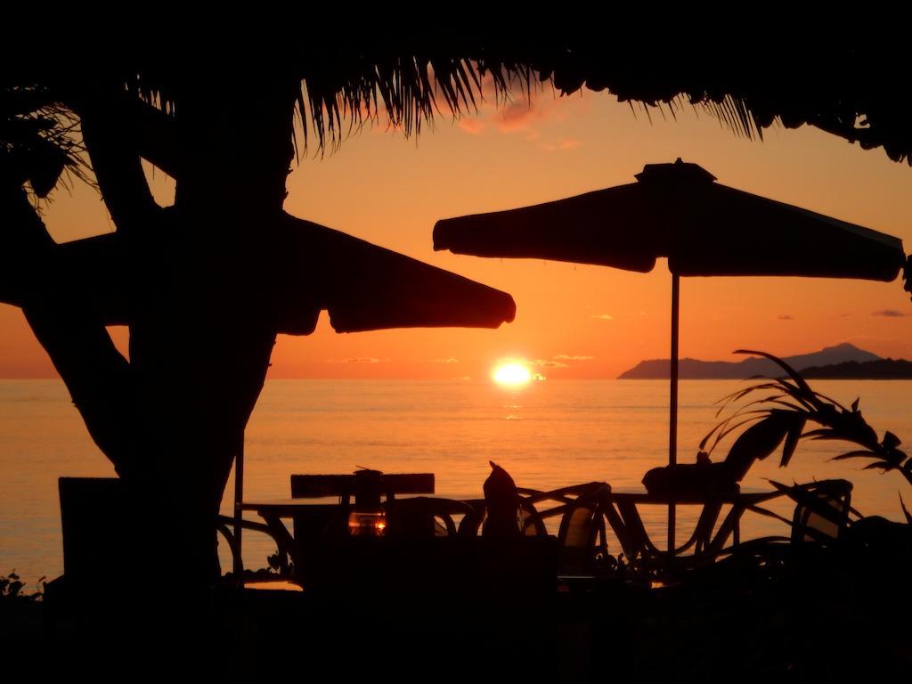 Palm Beach Hotel Grand Anse  Exterior foto